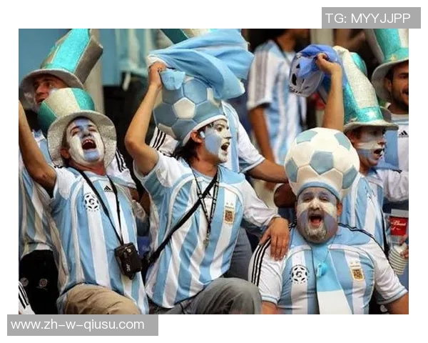 《足球狂热：全球球迷如何追随偶像的激情与梦想》